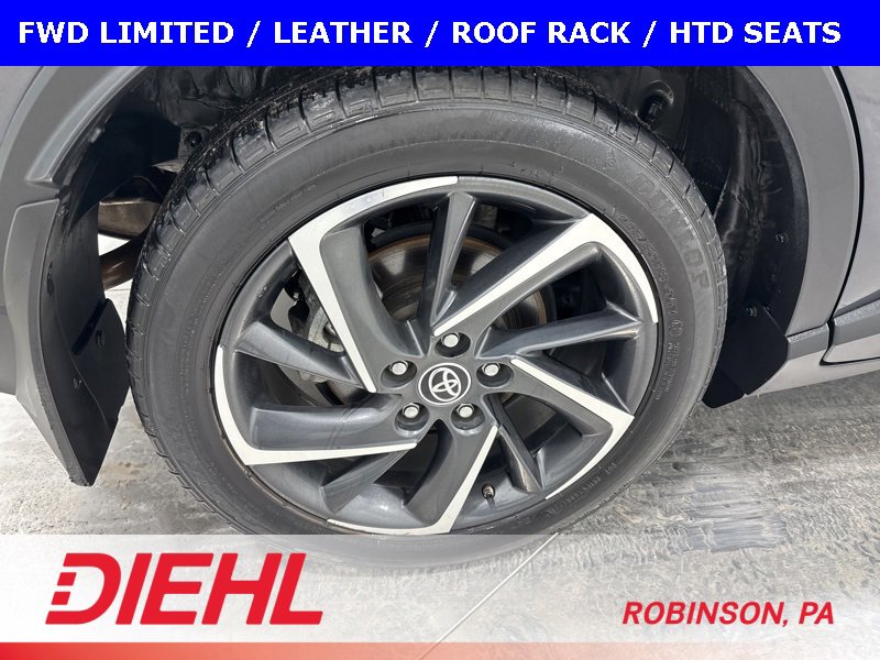 Used 2022 Toyota C-HR Limited image 8