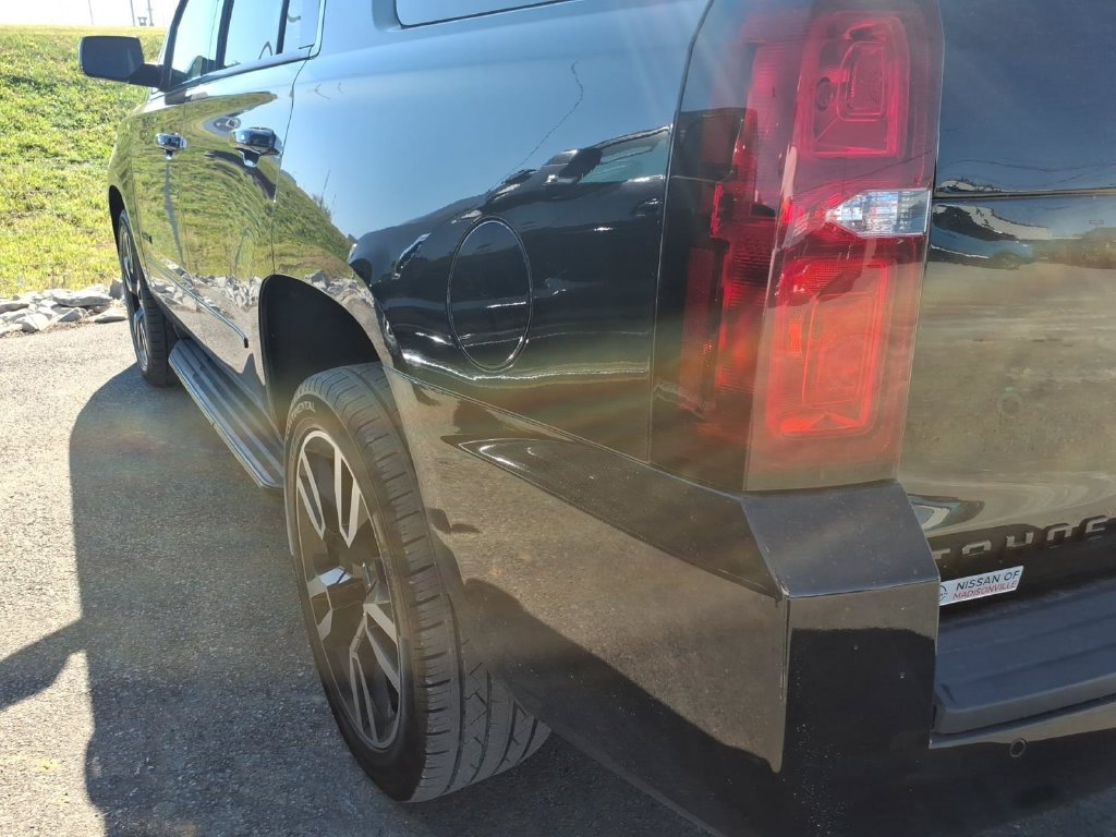 Used 2019 Chevrolet Tahoe Premier AWD/4WD image 17