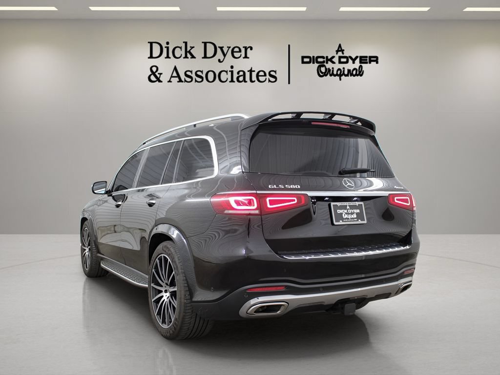 Used 2021 Mercedes-Benz GLS 580 4MATIC image 4
