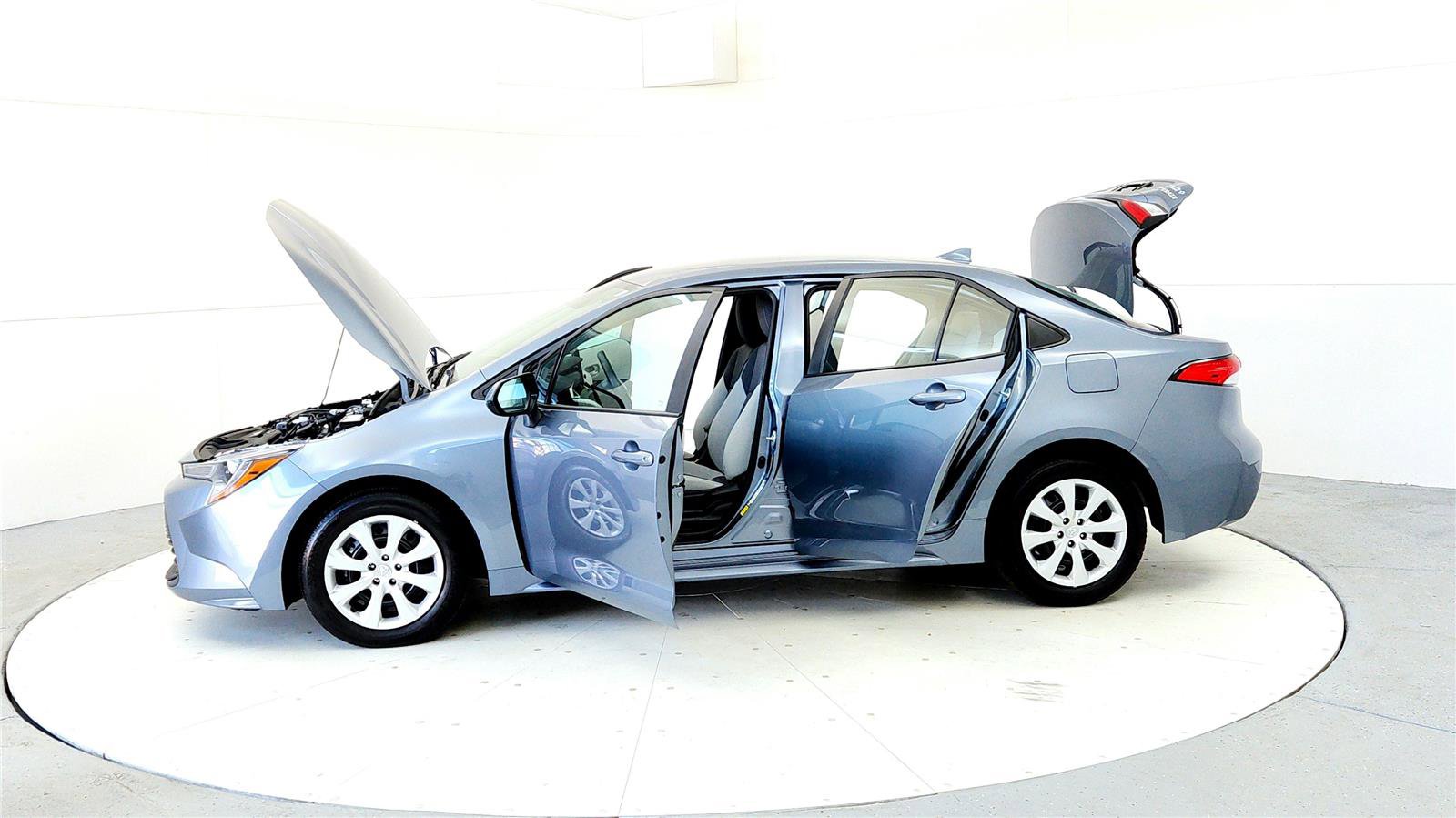 Certified 2024 Toyota Corolla LE FWD image 10