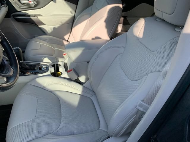 Certified 2020 Jeep Cherokee Limited AWD/4WD image 15