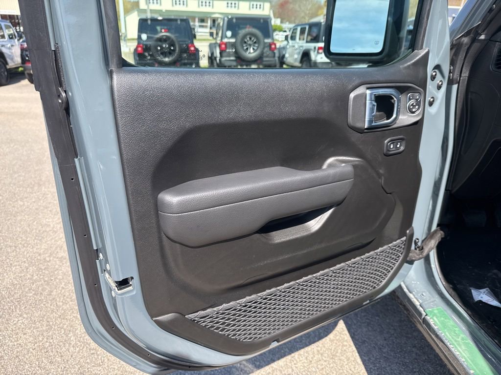 New 2026 Jeep Wrangler Unlimited Sport AWD/4WD image 18