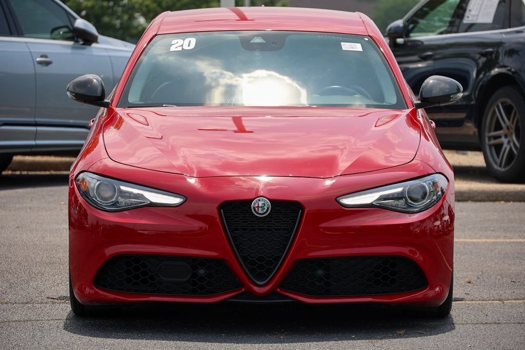 Used 2020 Alfa Romeo Giulia w/ Quick Order Package 22K Sport RWD image 5