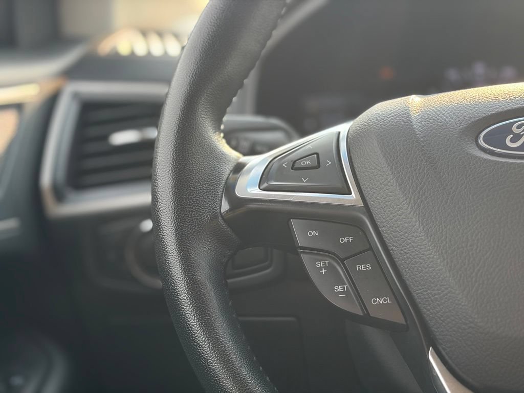 Used 2024 Ford Edge SEL AWD/4WD image 22