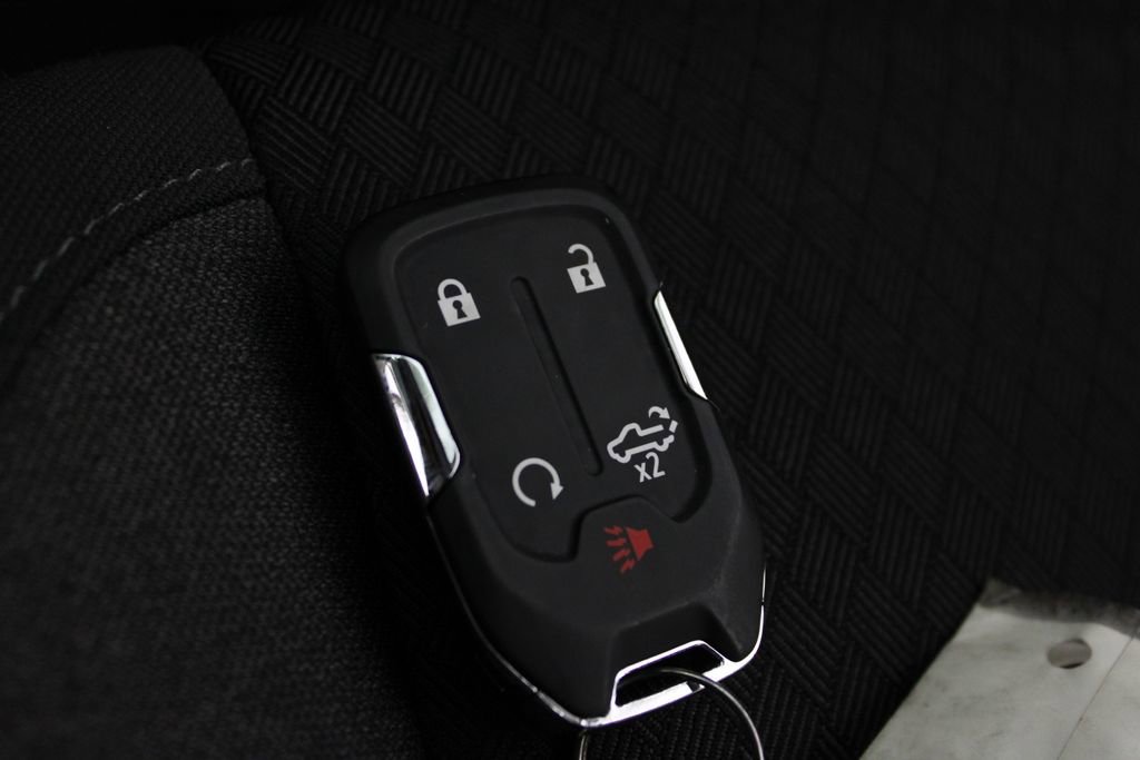 Used 2021 Chevrolet Silverado 1500 LT Trail Boss image 28