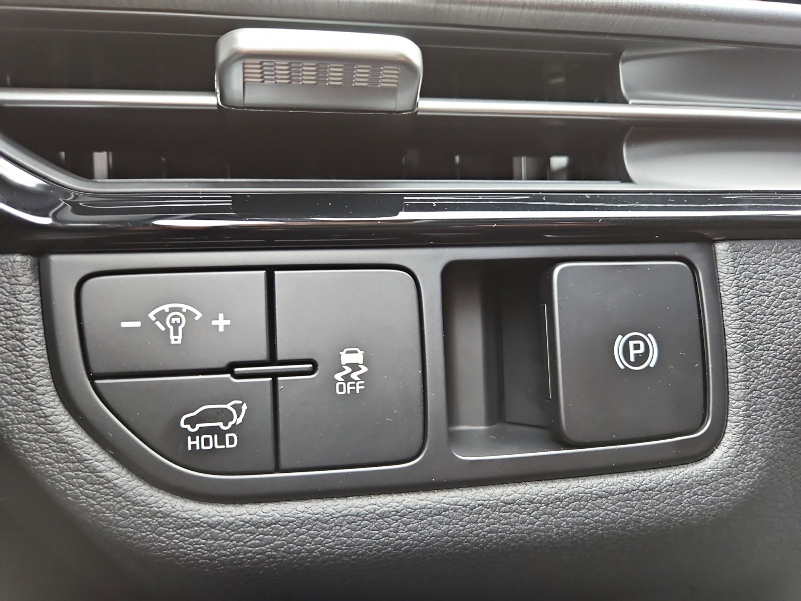 New 2026 Kia Sportage X-Line image 22