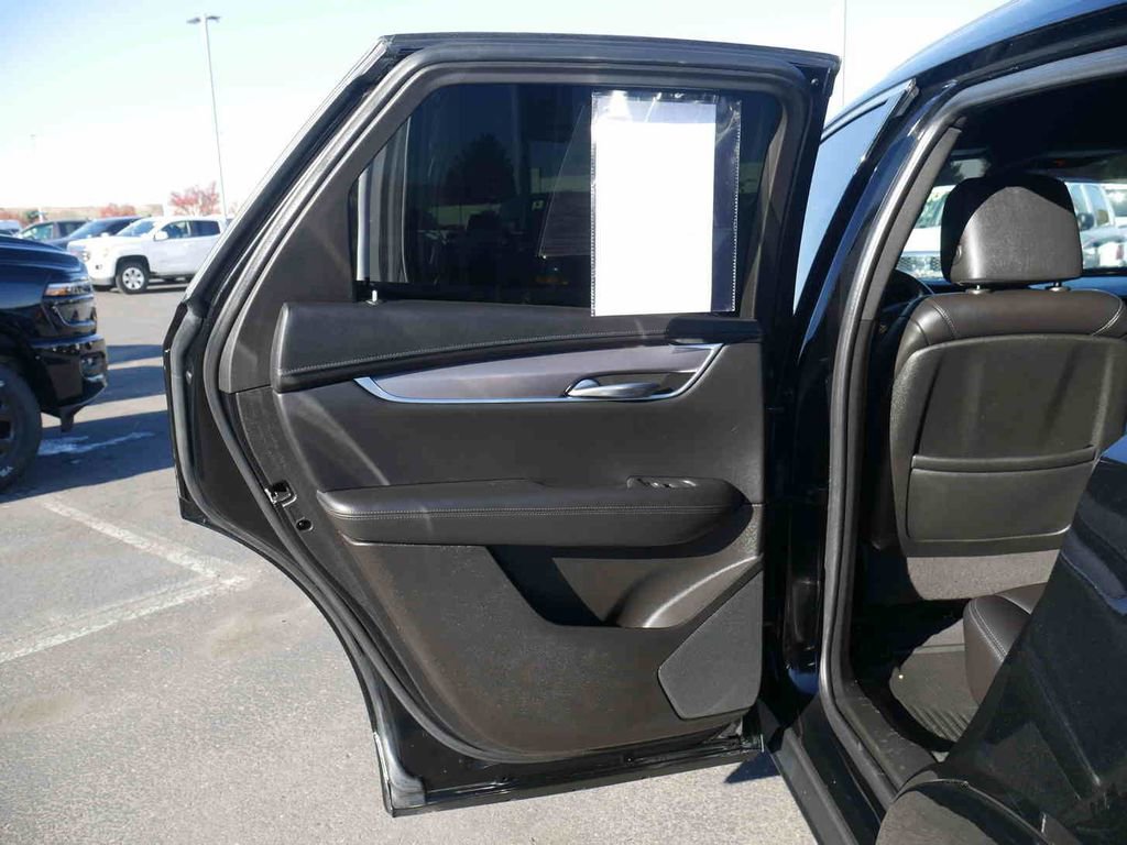 Used 2021 Cadillac XT5 Luxury image 14