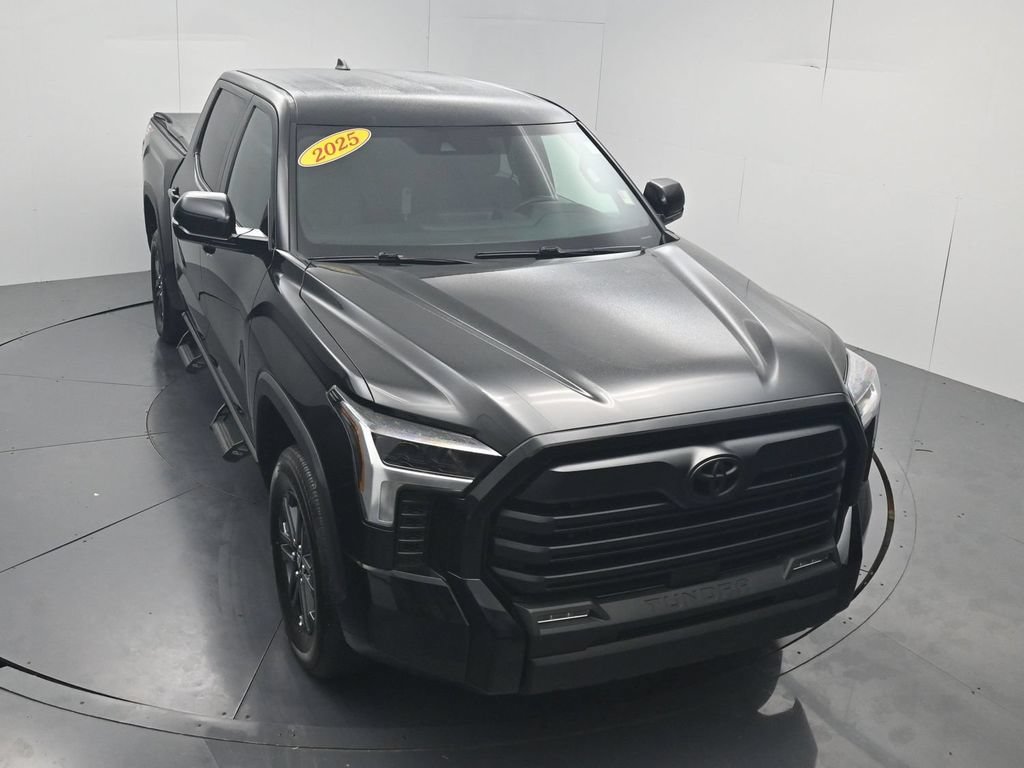 Used 2025 Toyota Tundra SR5 w/ SR5 Convenience Package AWD/4WD image 47