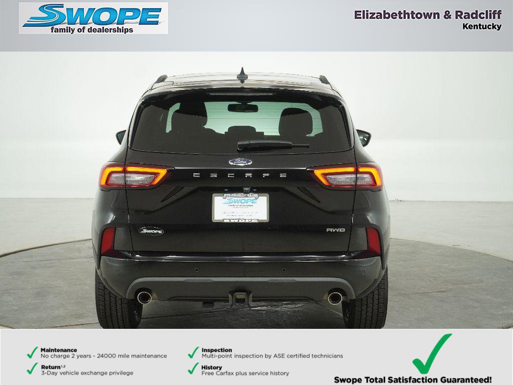 Used 2025 Ford Escape ST-Line Elite w/ Premium Technology Package image 4