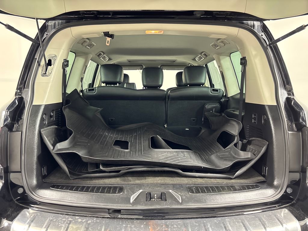 Used 2022 INFINITI QX80 Luxe w/ Cargo Package image 31