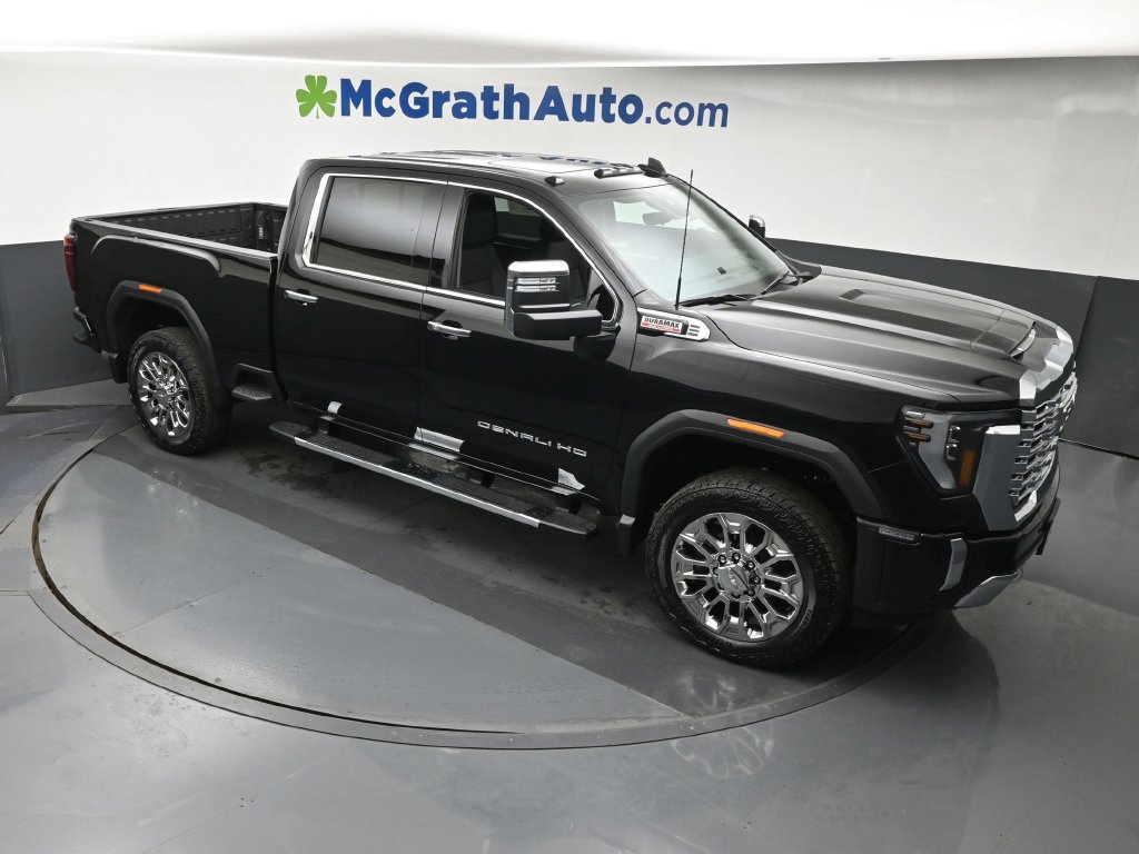 New 2026 GMC Sierra 2500 Denali w/ Denali Reserve Package AWD/4WD image 3