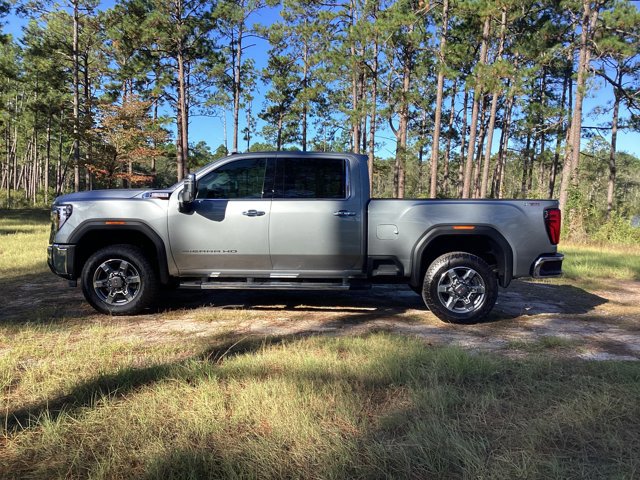 New 2025 GMC Sierra 2500 SLT w/ SLT Premium Package image 2