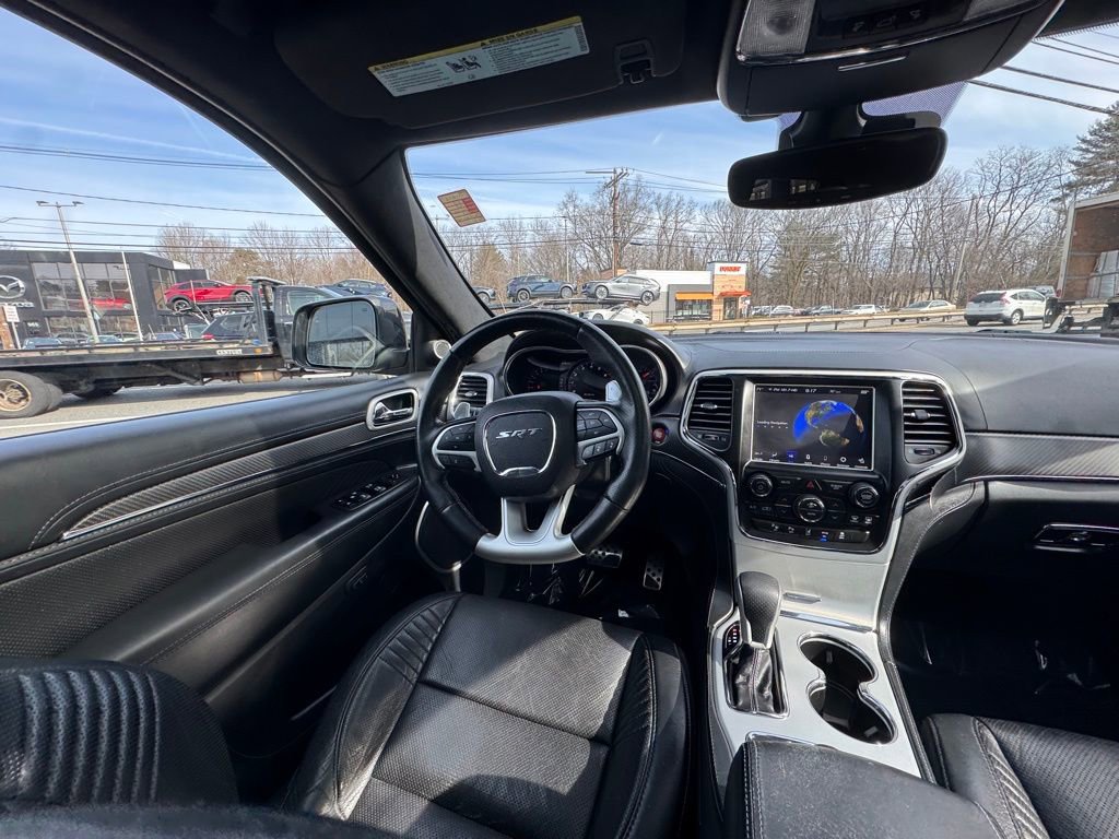 Used 2018 Jeep Grand Cherokee SRT image 30