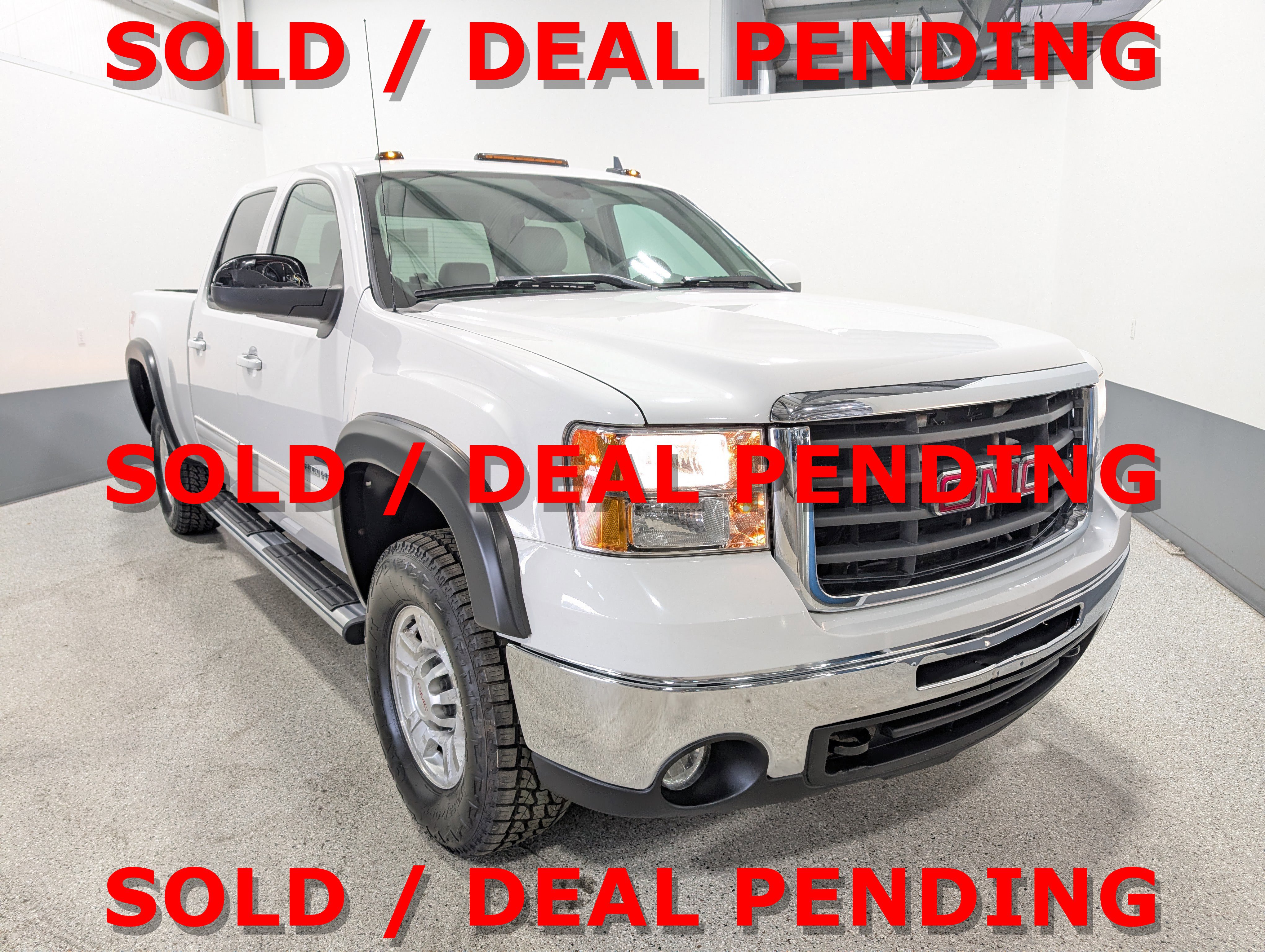 Used 2009 GMC Sierra 2500 SLT w/ SLT Convenience Package video 1