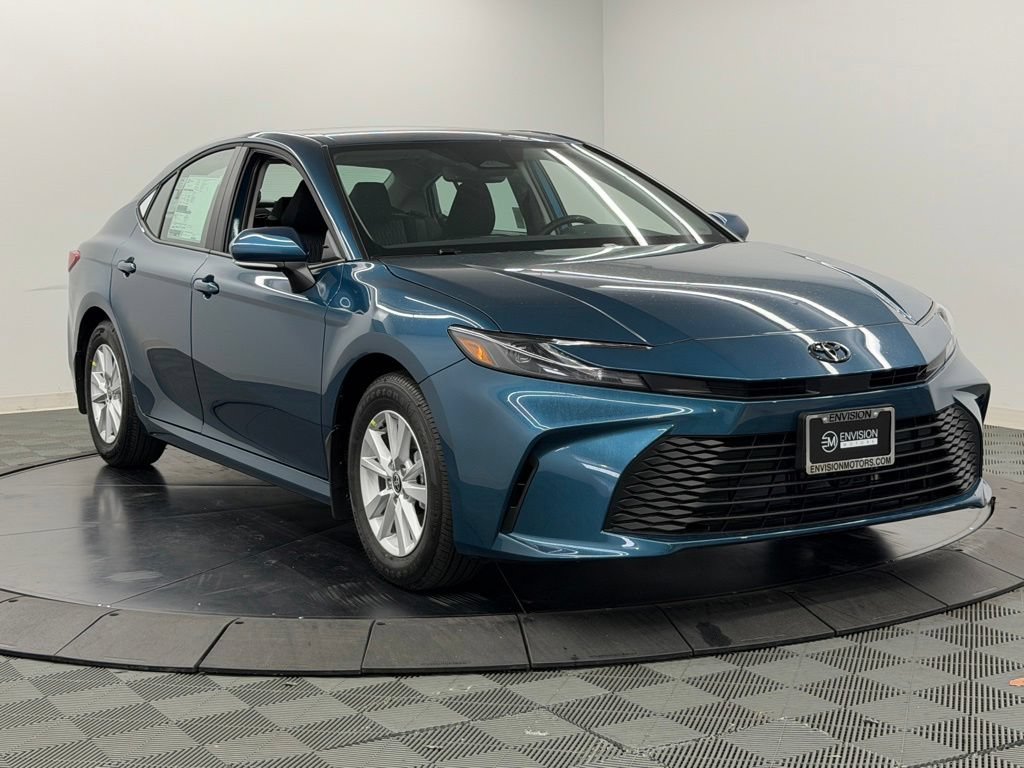 Used 2026 Toyota Camry LE w/ Convenience Package FWD image 6