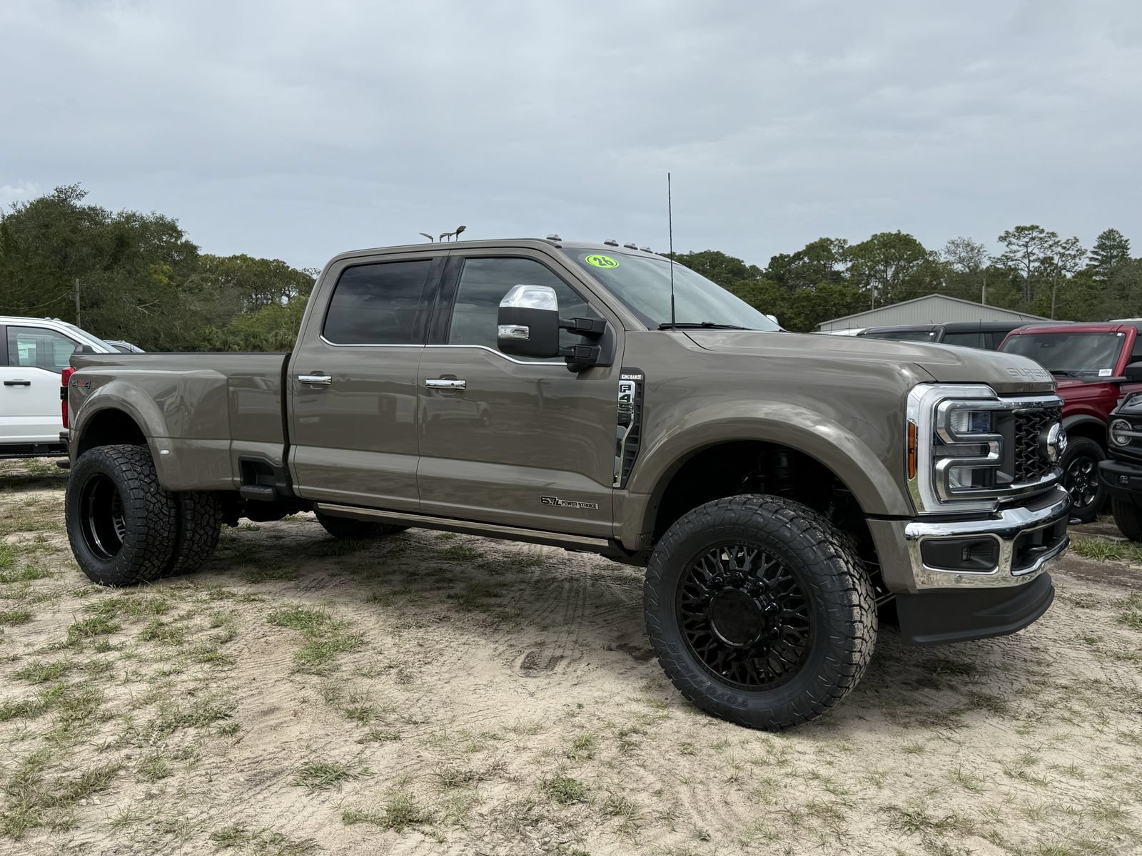 Used 2026 Ford F450 King Ranch w/ Chrome Package AWD/4WD image 2