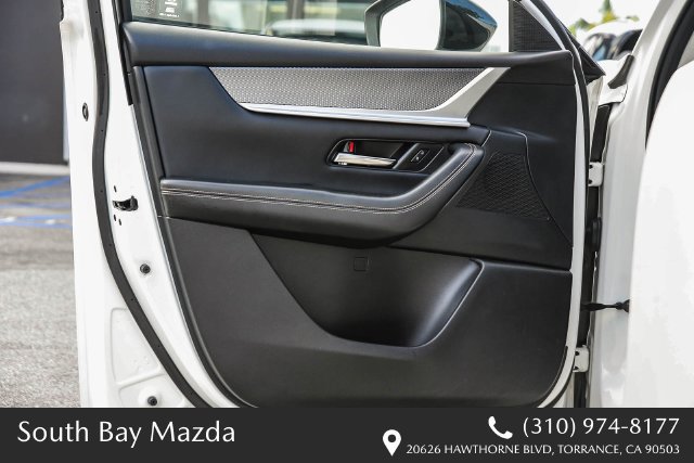 Certified 2025 MAZDA CX-70 3.3 Turbo w/ Preferred Package AWD/4WD image 23