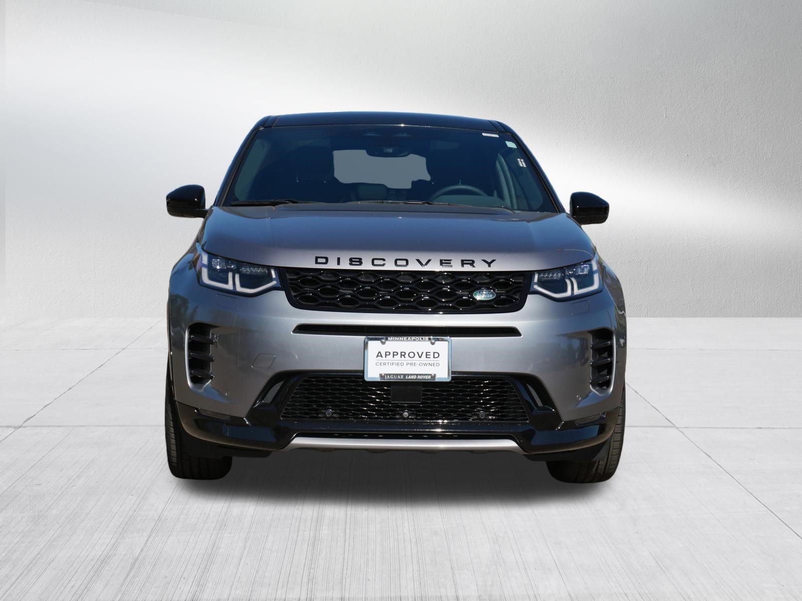 Used 2024 Land Rover Discovery Sport Dynamic SE AWD/4WD image 8
