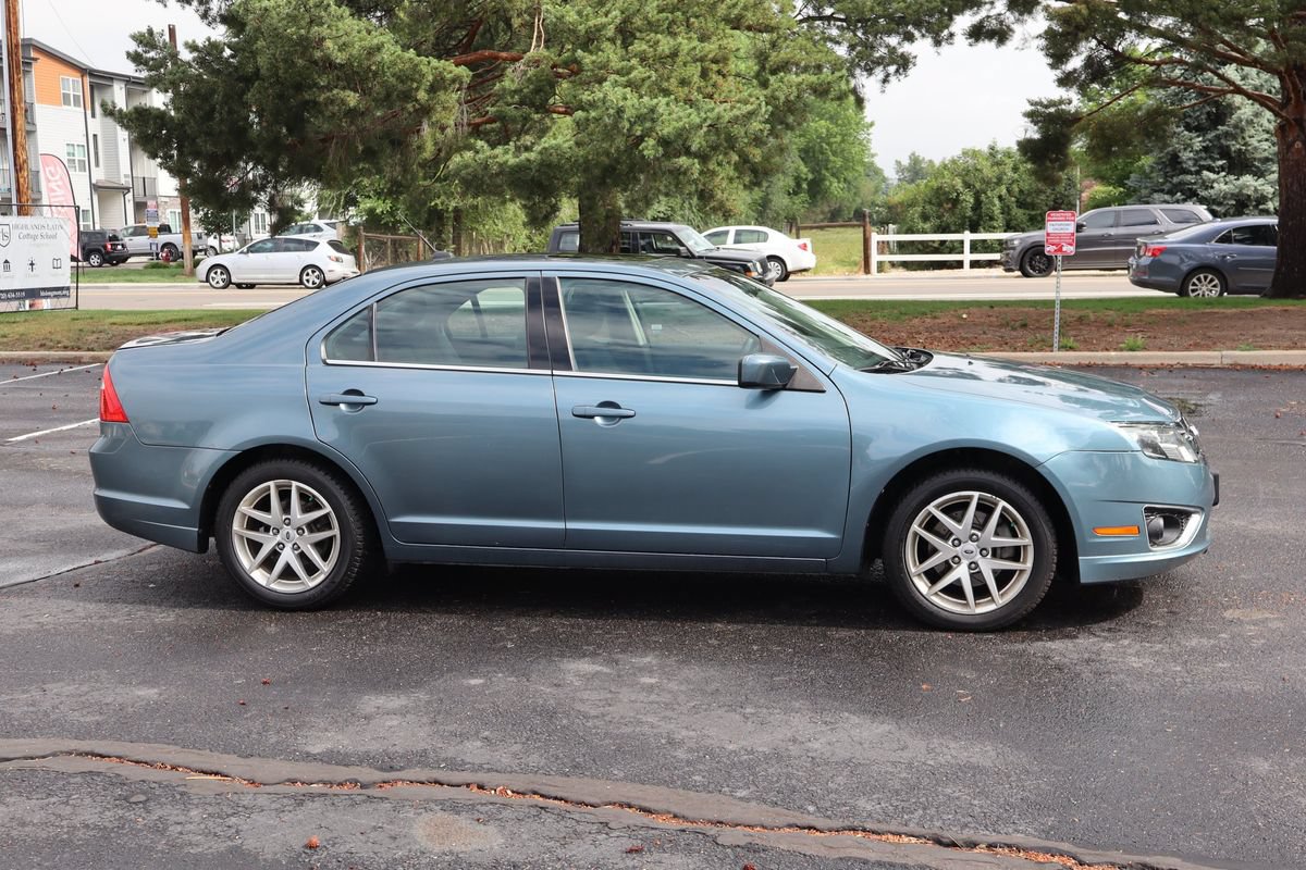 Used 2011 Ford Fusion SEL w/ 301A Rapid Spec Order Code FWD image 3