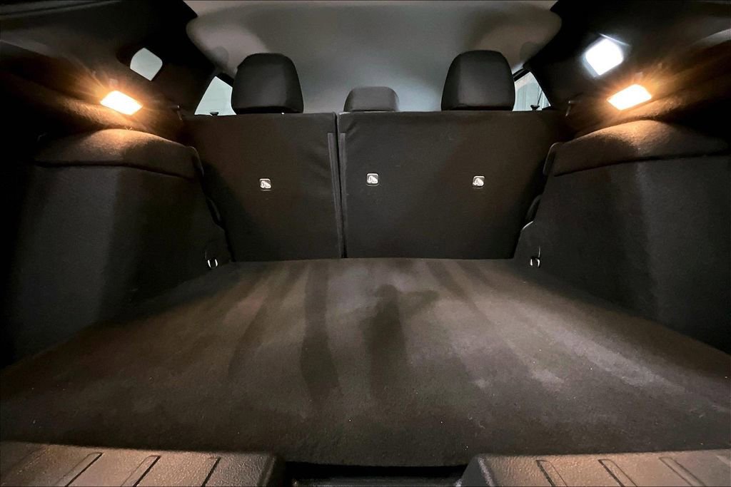 Certified 2025 Nissan Kicks SV image 20