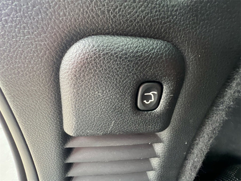 Used 2021 Dodge Durango GT image 38