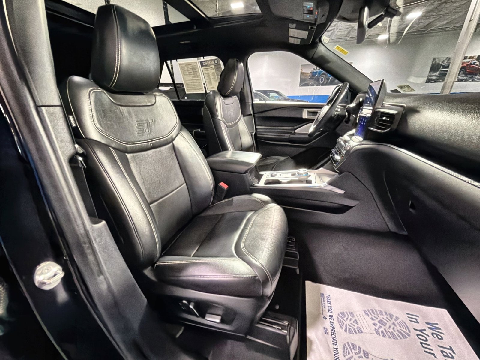 Used 2020 Ford Explorer ST w/ Premium Technology Package image 33