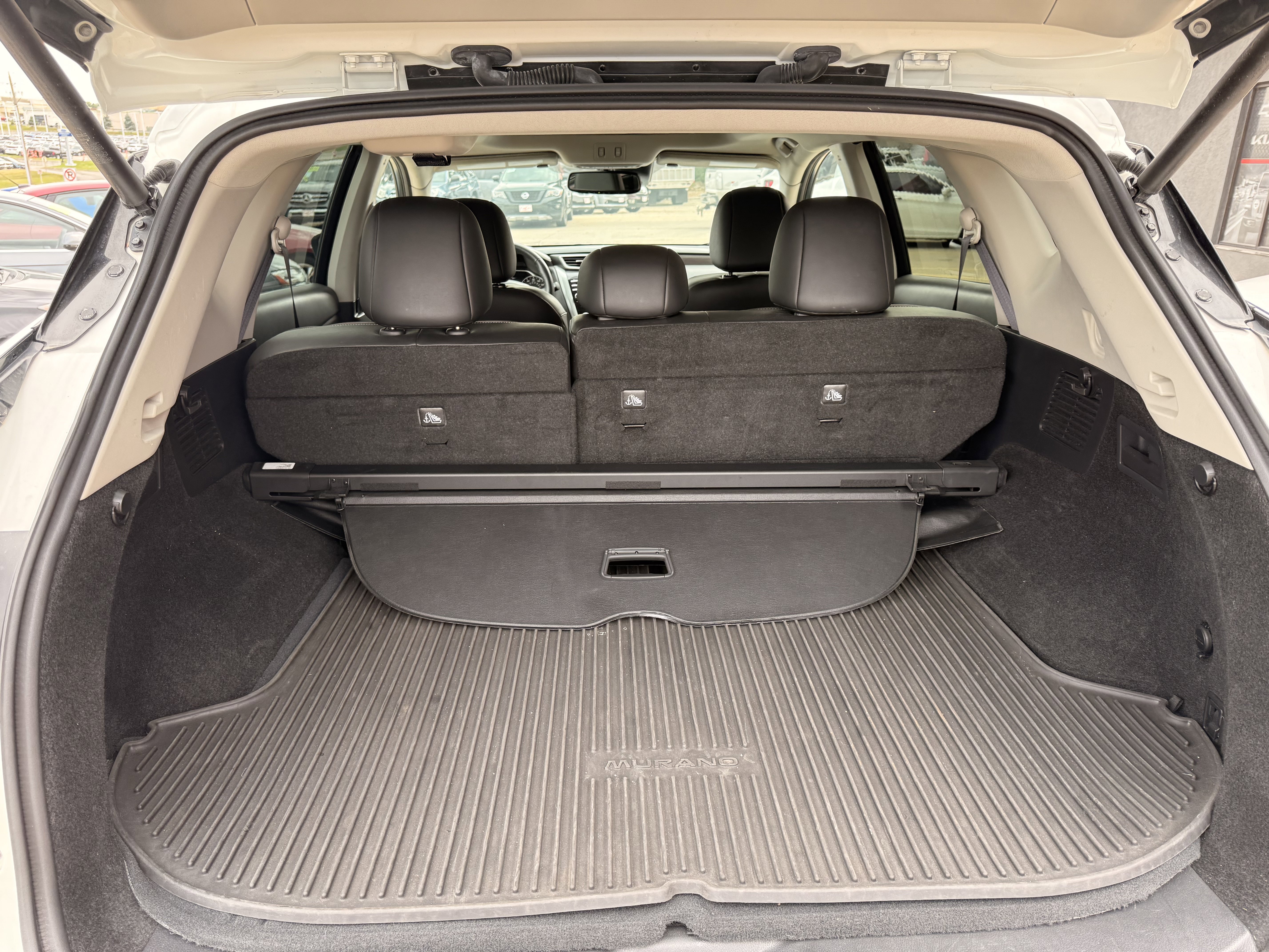 Used 2019 Nissan Murano Platinum w/ Cargo Package image 14