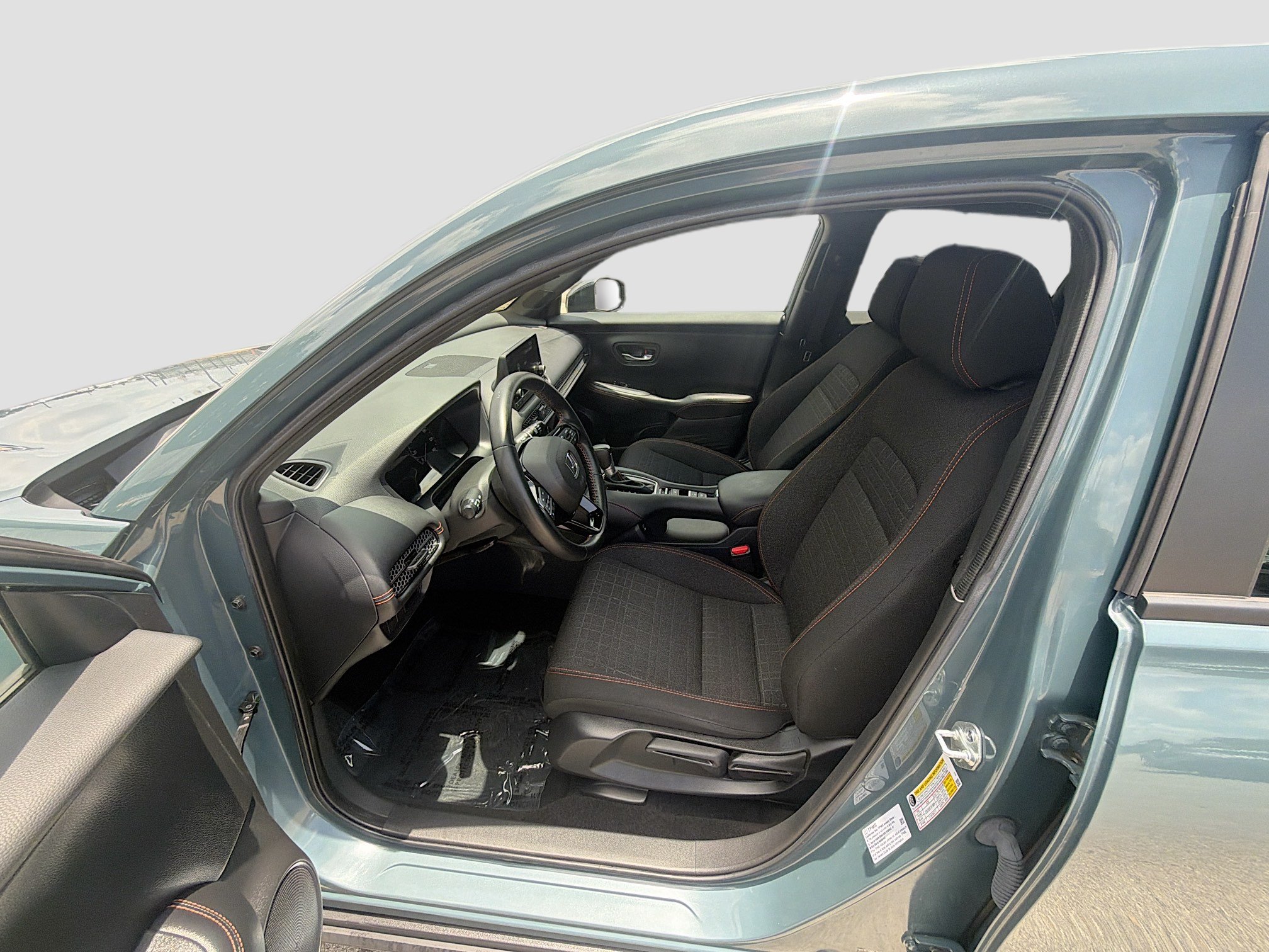 Certified 2025 Honda HR-V Sport image 18