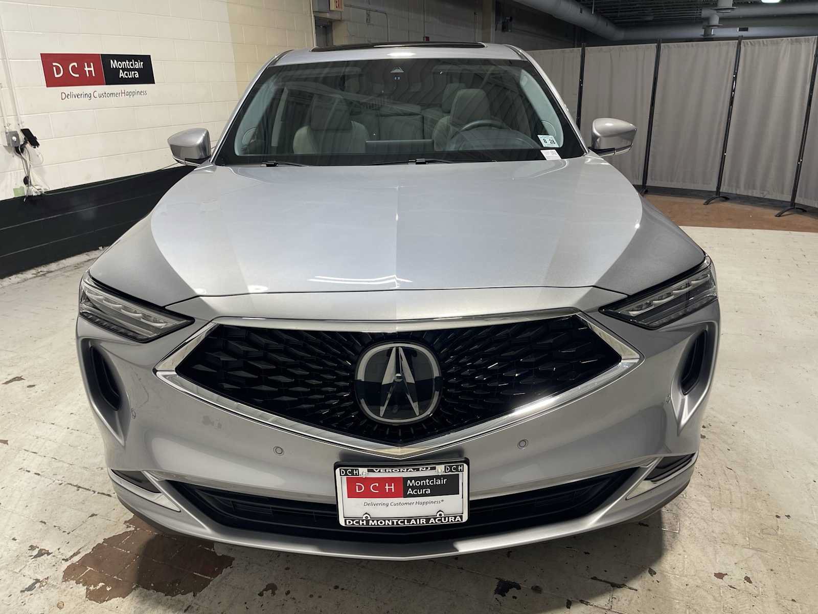 Certified 2024 Acura MDX w/ Technology Package AWD/4WD image 6