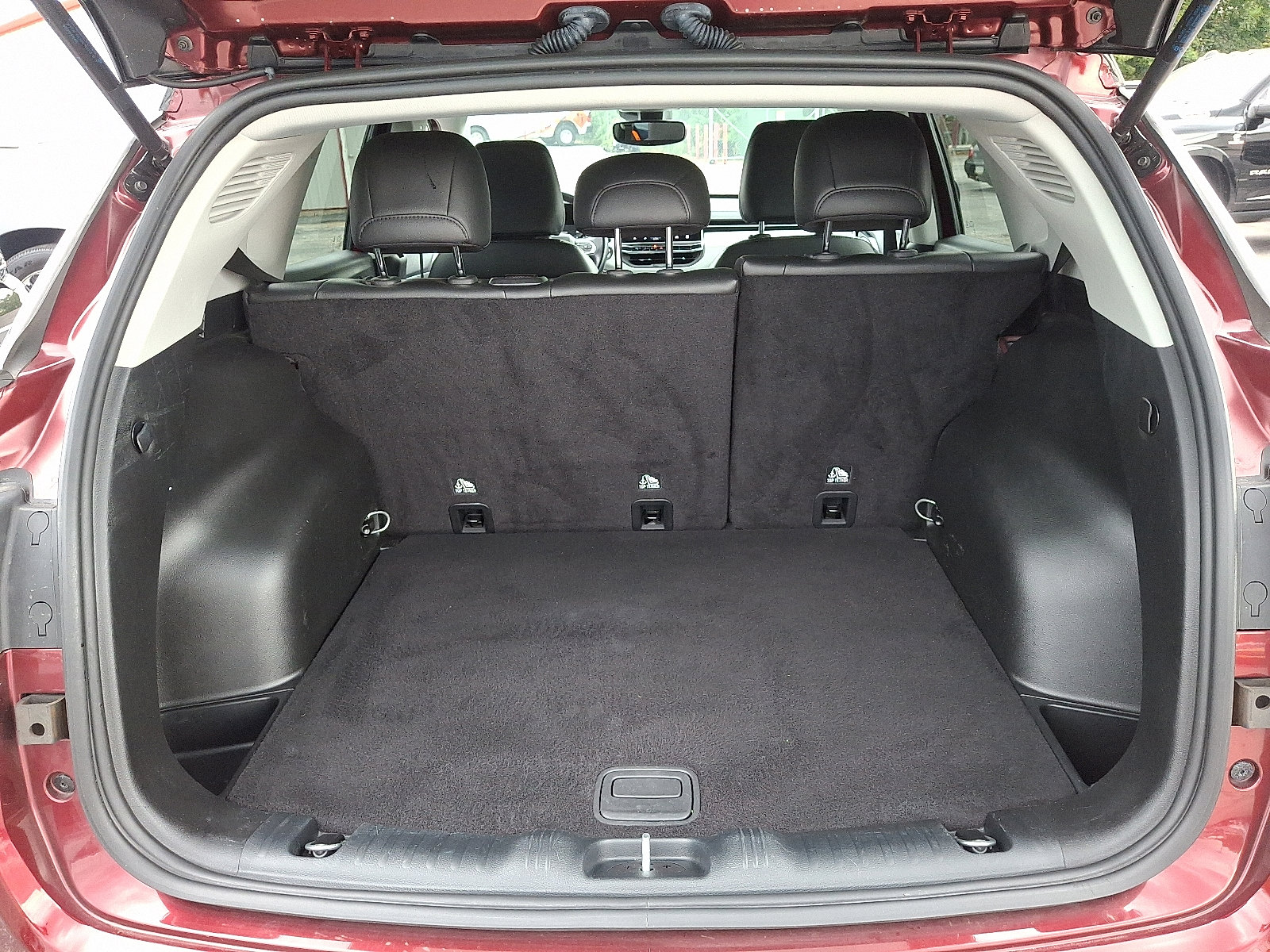 Used 2022 Jeep Compass Limited image 30