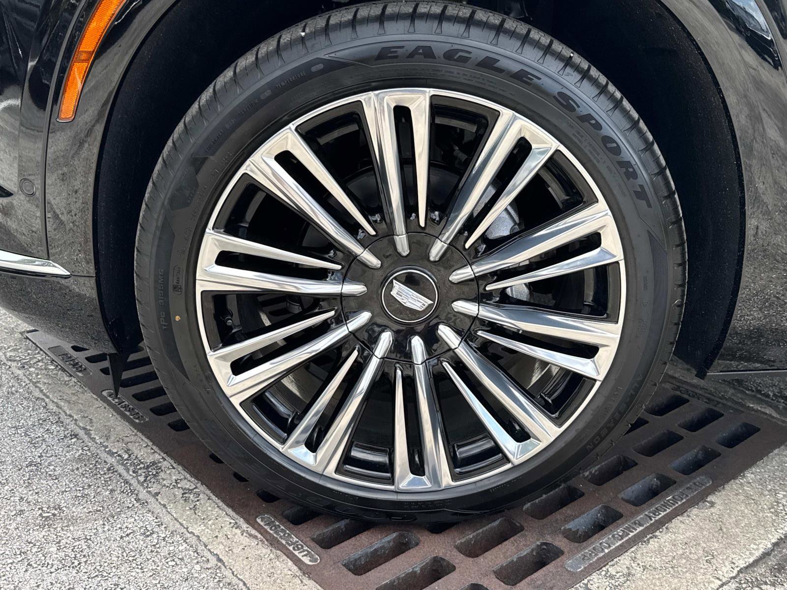 New 2026 Cadillac Vistiq Premium Luxury image 10