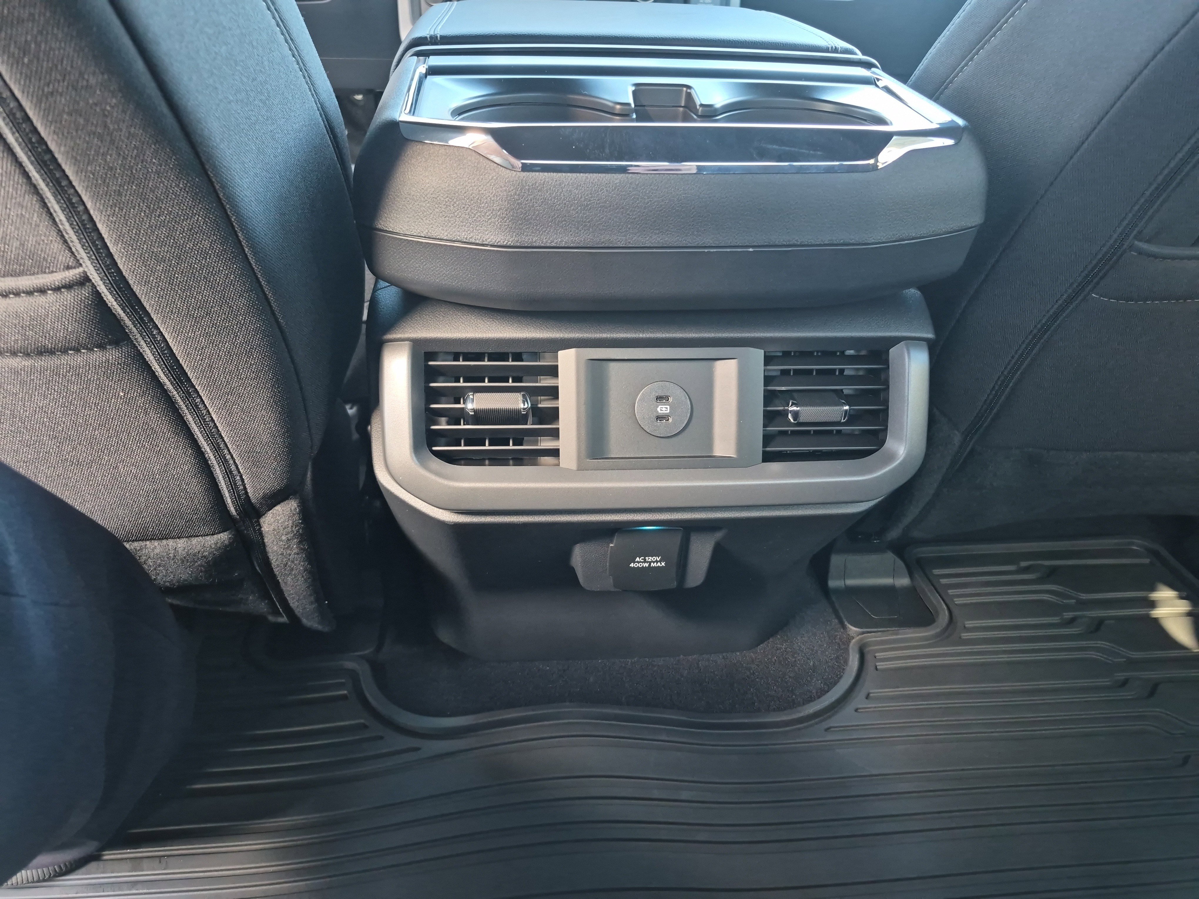 New 2025 Ford F150 XLT w/ Equipment Group 302A MID AWD/4WD image 17