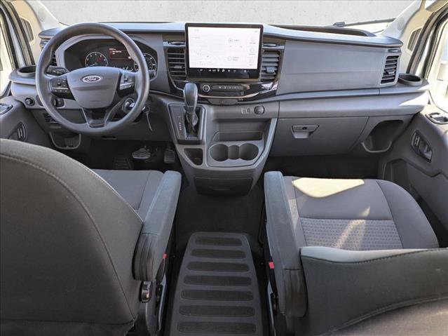 Used 2023 Ford Transit 350 XLT image 17