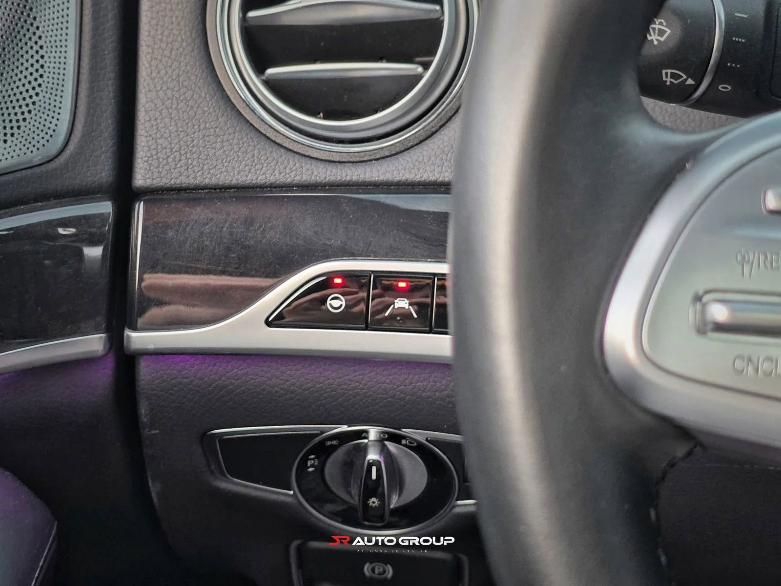 Used 2020 Mercedes-Benz S 560 Sedan image 16