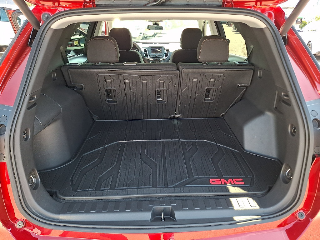 Used 2023 Chevrolet Equinox LT FWD image 29
