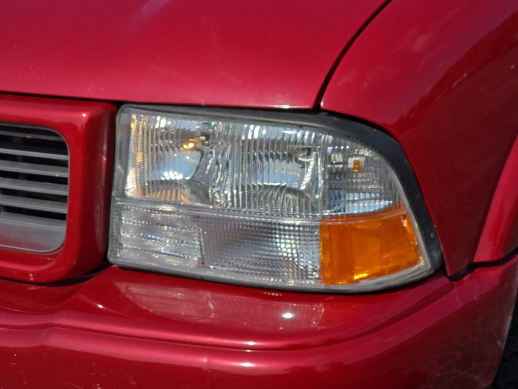 Used 2001 GMC Sonoma SLS AWD/4WD image 28