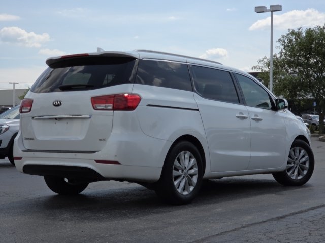 Used 2017 Kia Sedona EX FWD image 9