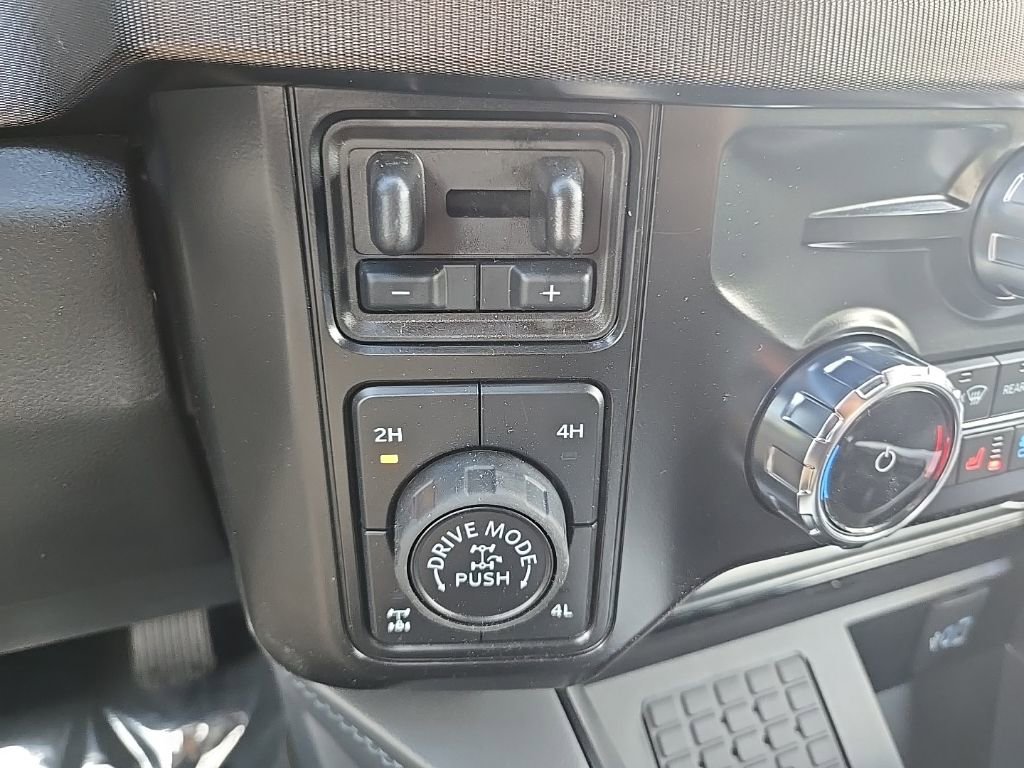 New 2026 Ford F350 Platinum image 19