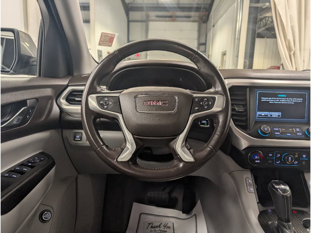 Used 2019 GMC Acadia SLT image 11