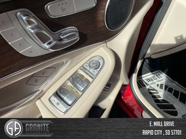 Used 2020 Mercedes-Benz GLC 300 4MATIC Coupe image 11