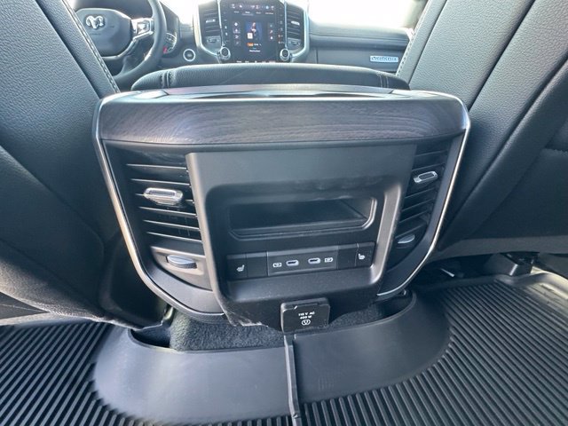 New 2026 RAM 1500 Laramie w/ Chrome Appearance Group AWD/4WD image 19