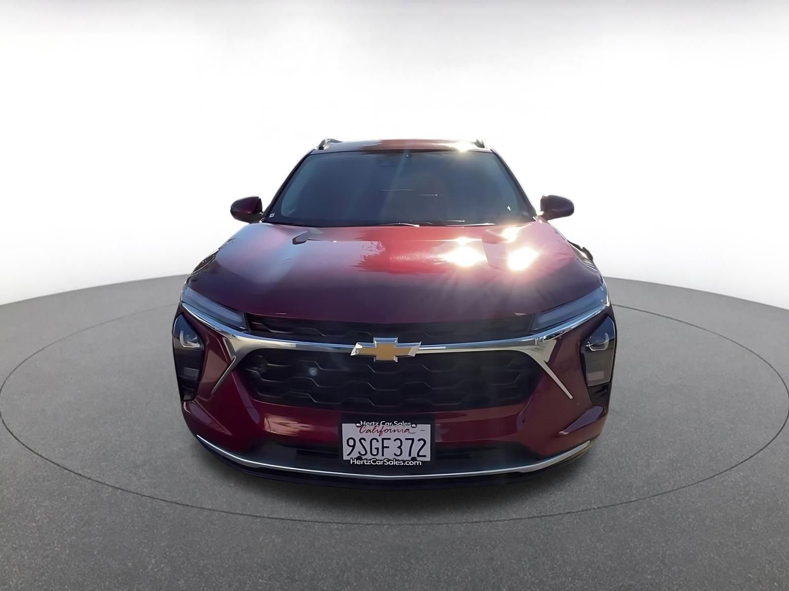 Used 2025 Chevrolet Trax LT image 4