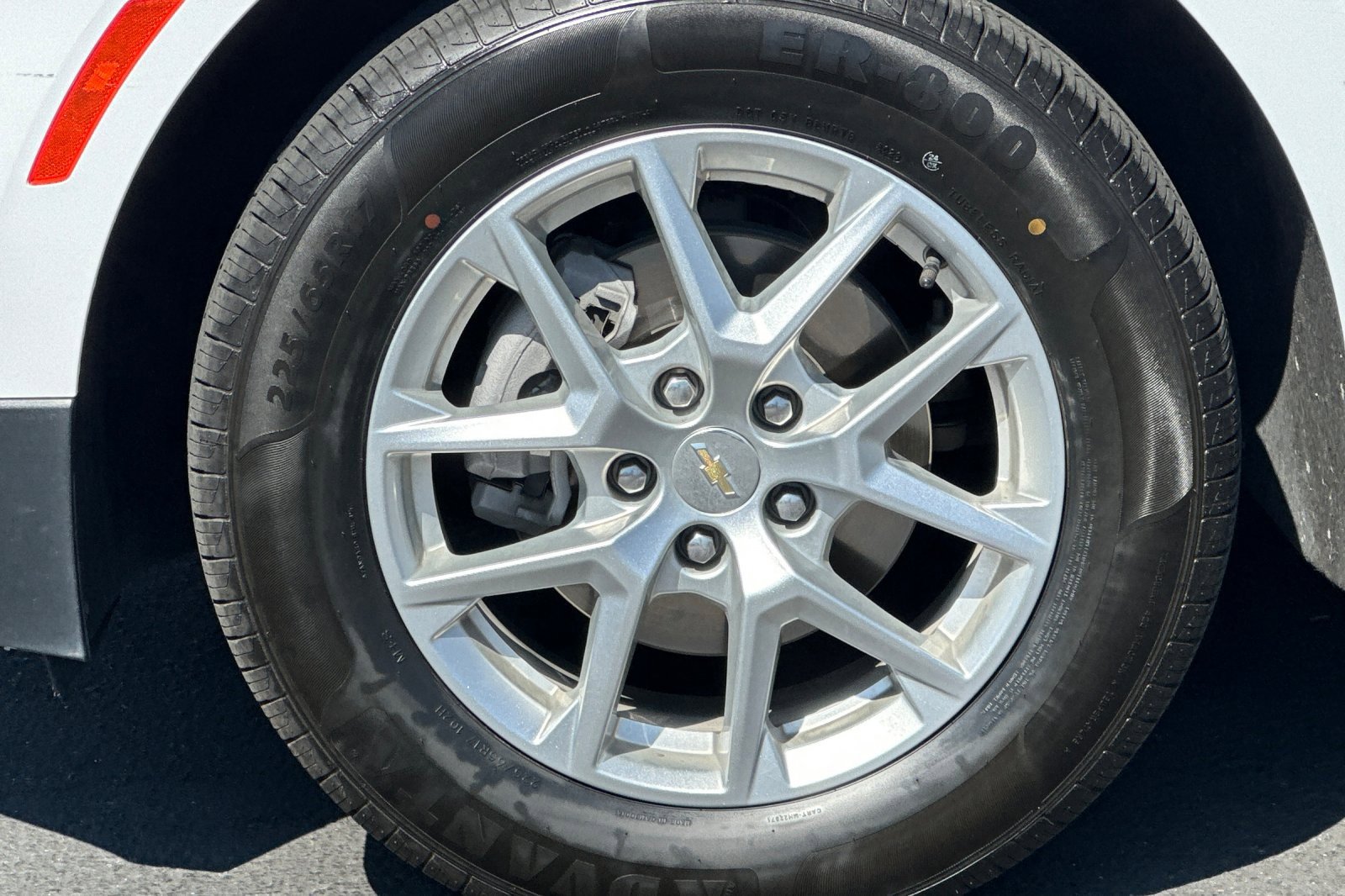 Used 2024 Chevrolet Equinox LT image 42