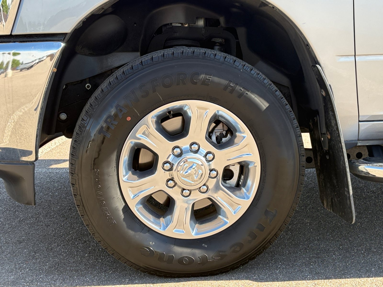 Used 2024 RAM 2500 Big Horn w/ Heated Seats & Wheel Group AWD/4WD image 11