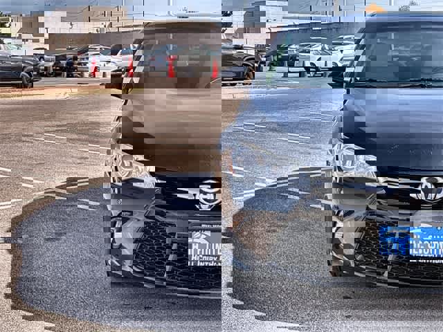 Used 2016 Toyota Camry SE image 10