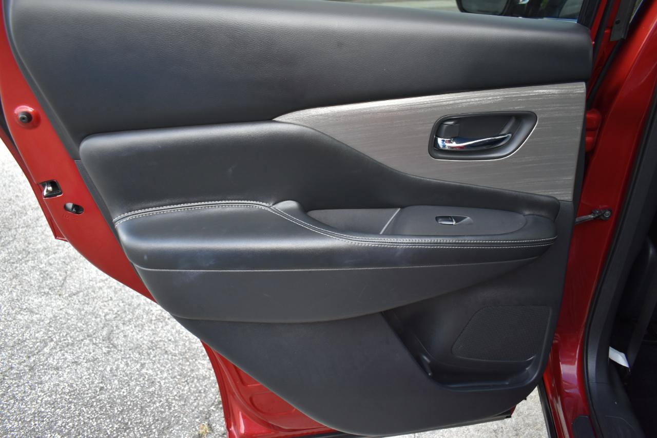 Used 2018 Nissan Murano Platinum FWD image 37