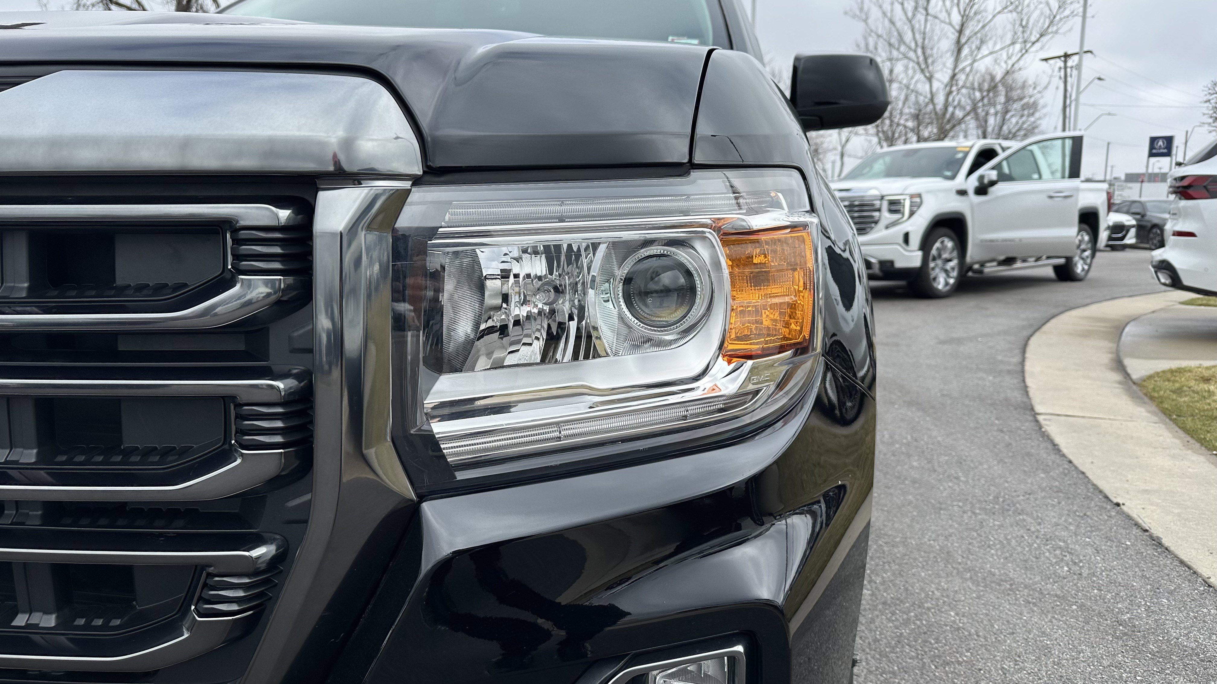 Used 2021 GMC Canyon AT4 w/ Driver Alert Package image 6