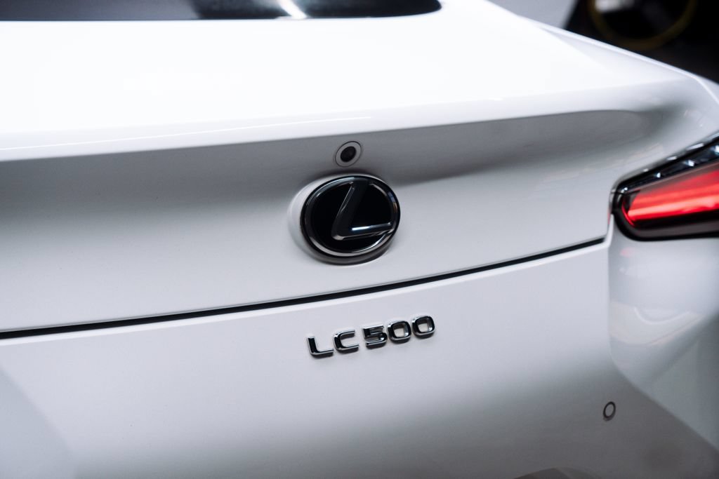 Used 2018 Lexus LC 500 Coupe RWD image 19