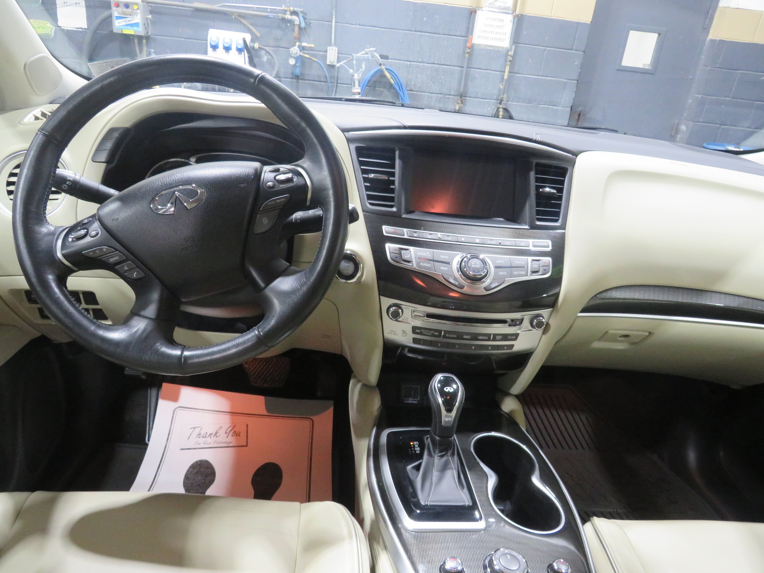 Used 2020 INFINITI QX60 Luxe w/ Essential Package AWD/4WD image 9