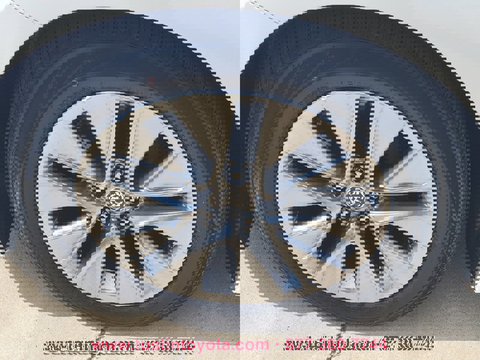 Certified 2022 Toyota Mirai XLE w/ Advanced Technology Package image 9